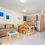 In 5744 Апартаменты *